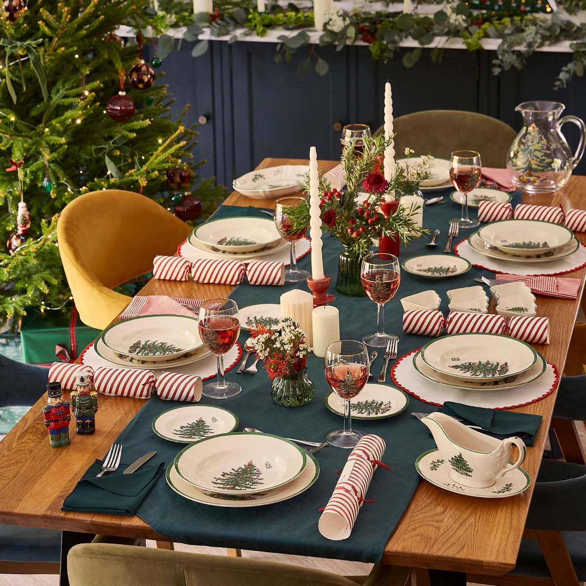 Christmas Tree 3 Piece Hostess Set image number null